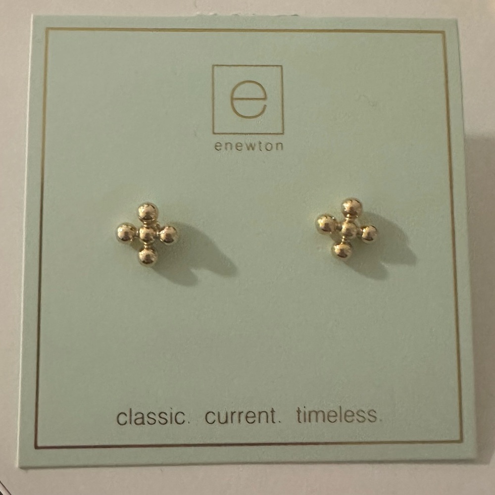 Enewton stud earrings